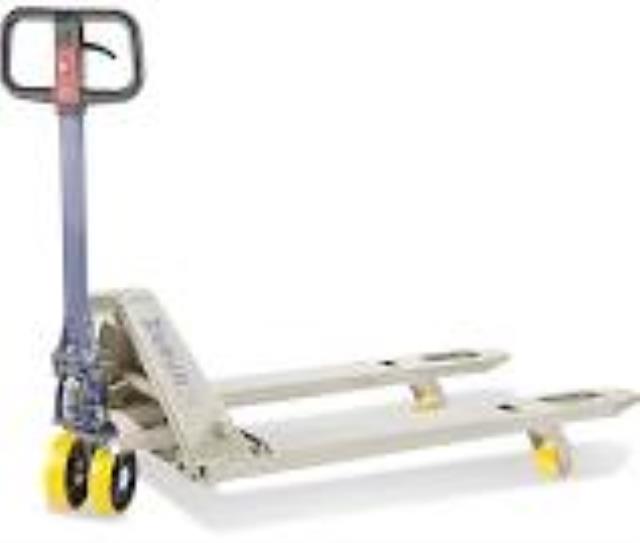 Where to rent JACK, PALLET  TRUCK in Bath NY