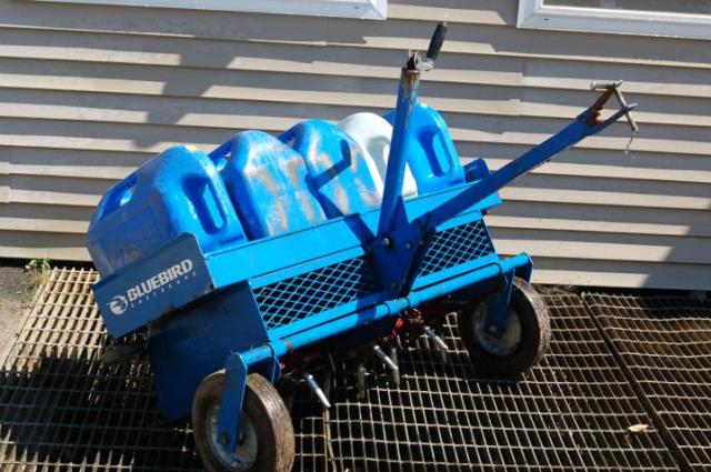 Where to rent LAWN AERATOR in Bath NY
