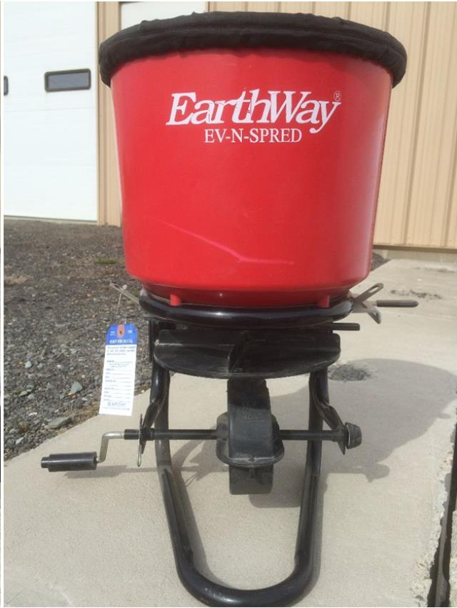 Where to rent SEED SPREADER in Bath NY