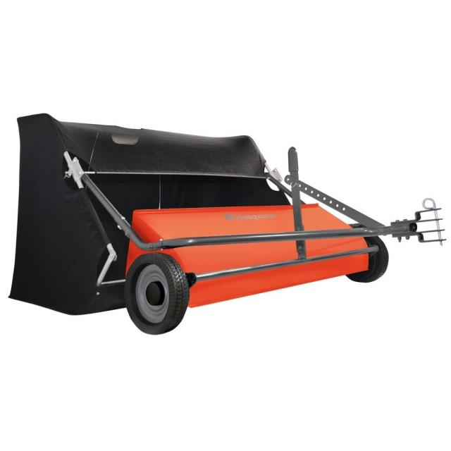 Where to rent LAWN SWEEPER in Bath NY